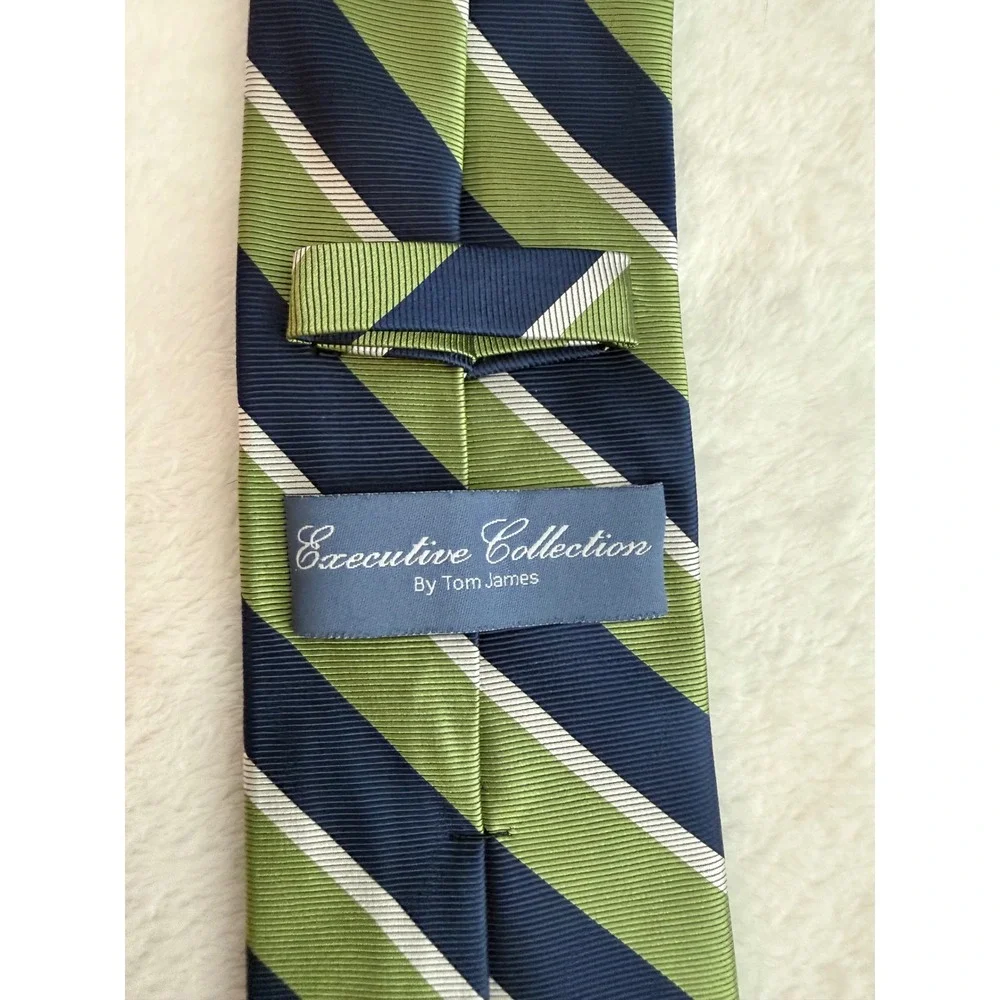 Tom James Executive Collection Silk Tie Navy Blue Olive Green Striped Mens